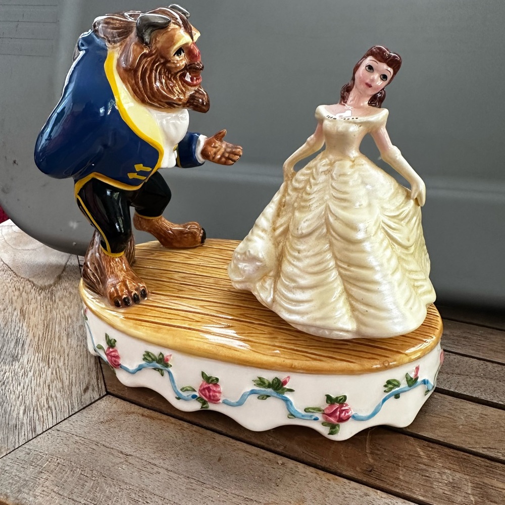 Vintage Disney Beauty and the Beast music box